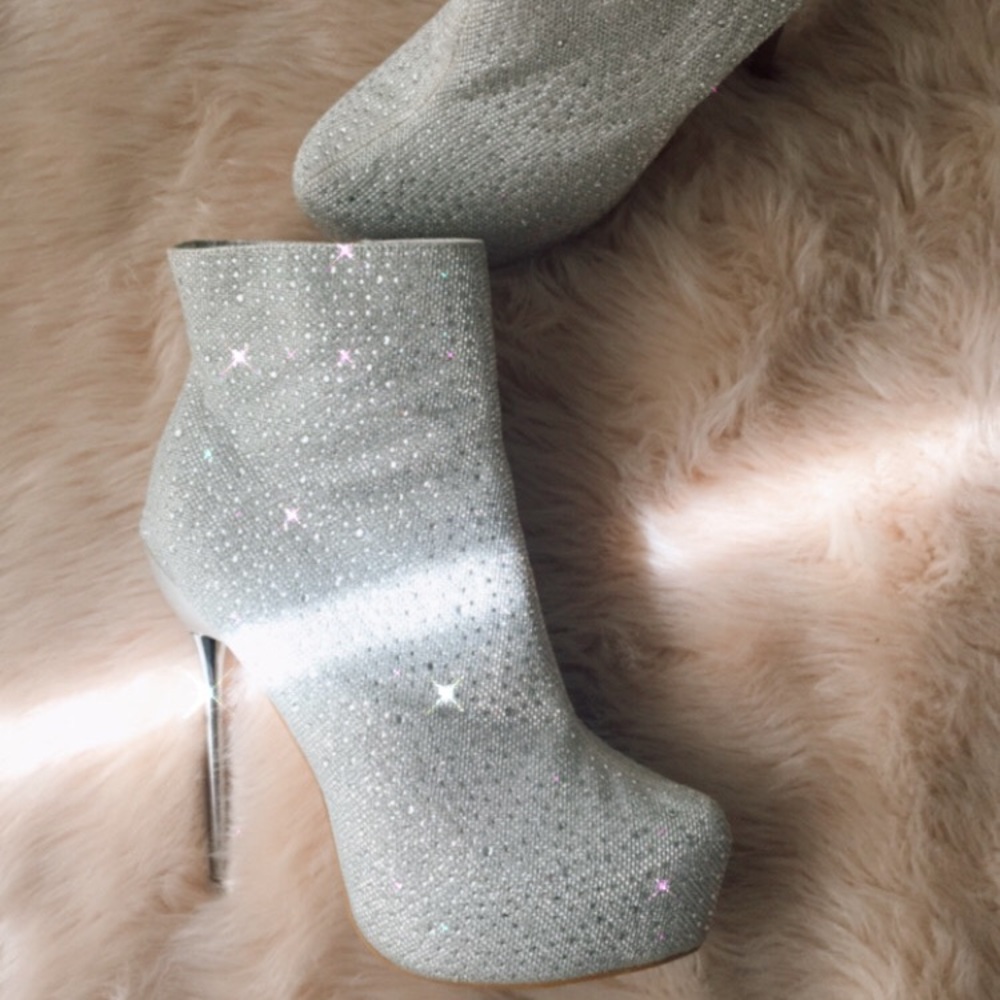 Very high fashion heels